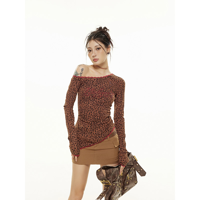 野生zero 豹纹斜肩小衫秋冬女新款修身显瘦辣妹上衣T27712E44