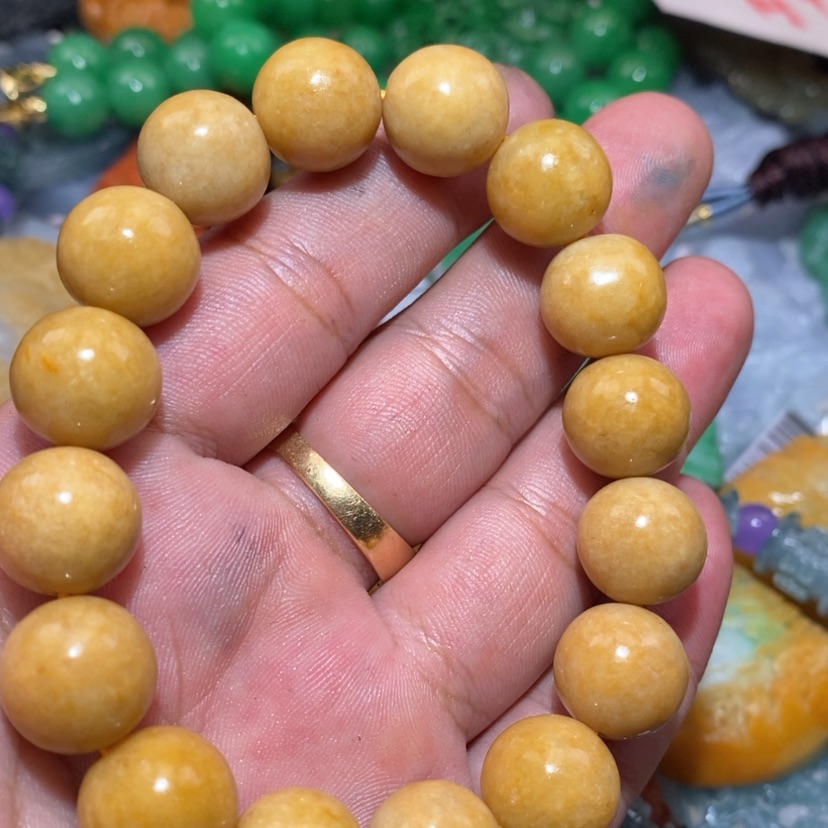 【闪购商品】翡翠颈饰未镶嵌