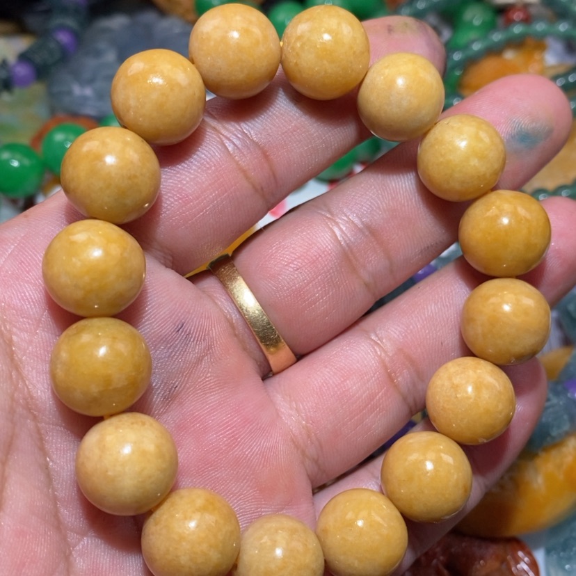 【闪购商品】翡翠颈饰未镶嵌