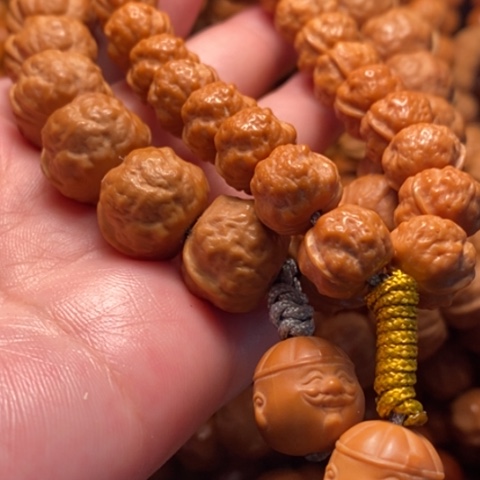 【闪购商品】猴头核桃吊坠?****?产总11