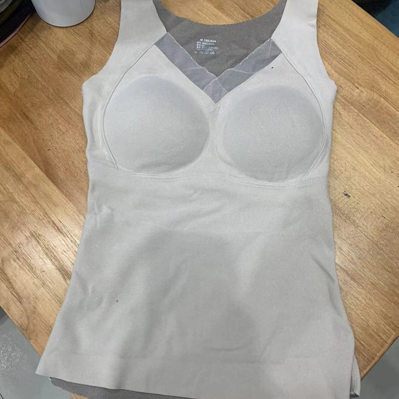 美柚丽丽服装美背背心打底