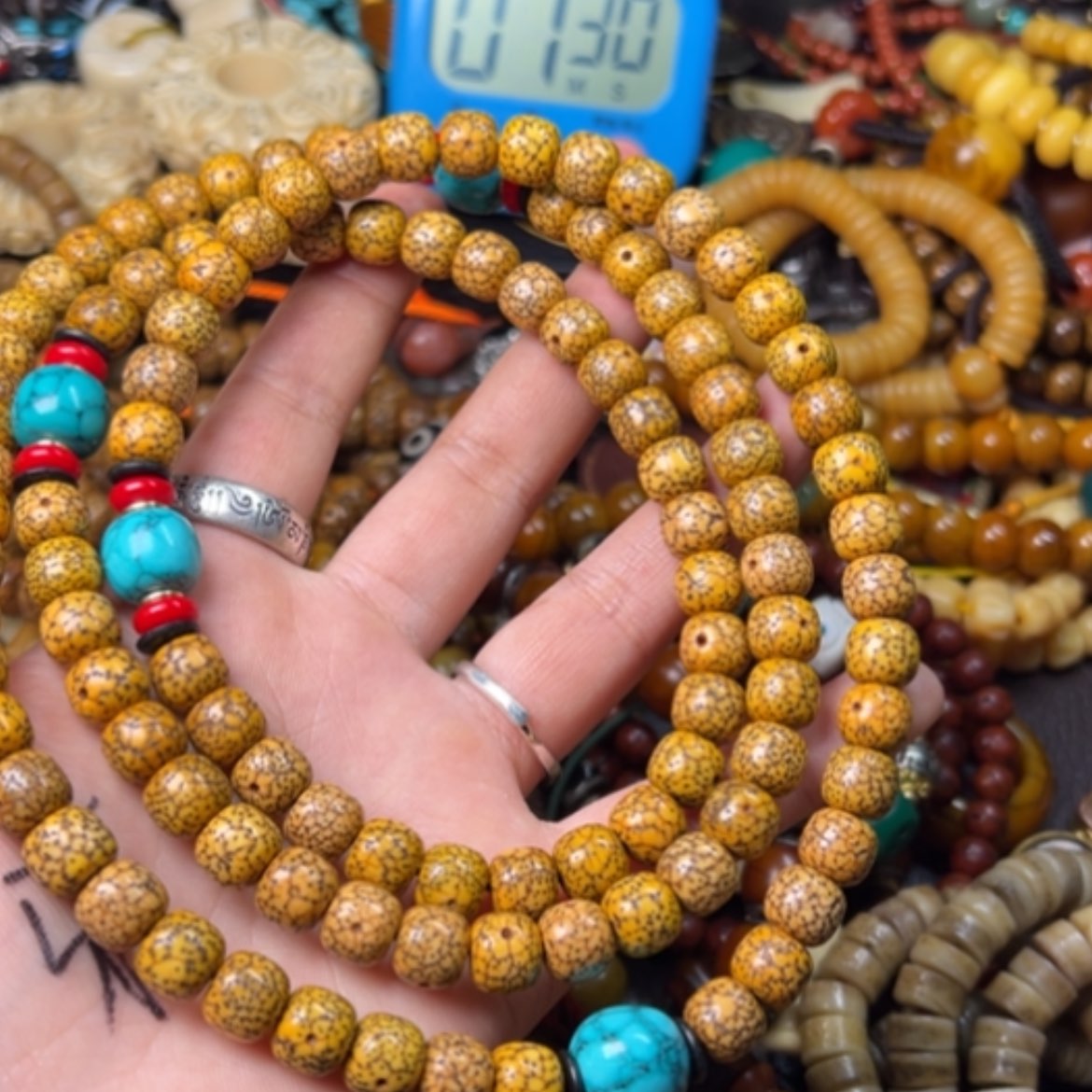 【闪购商品】琉璃颈饰继**力