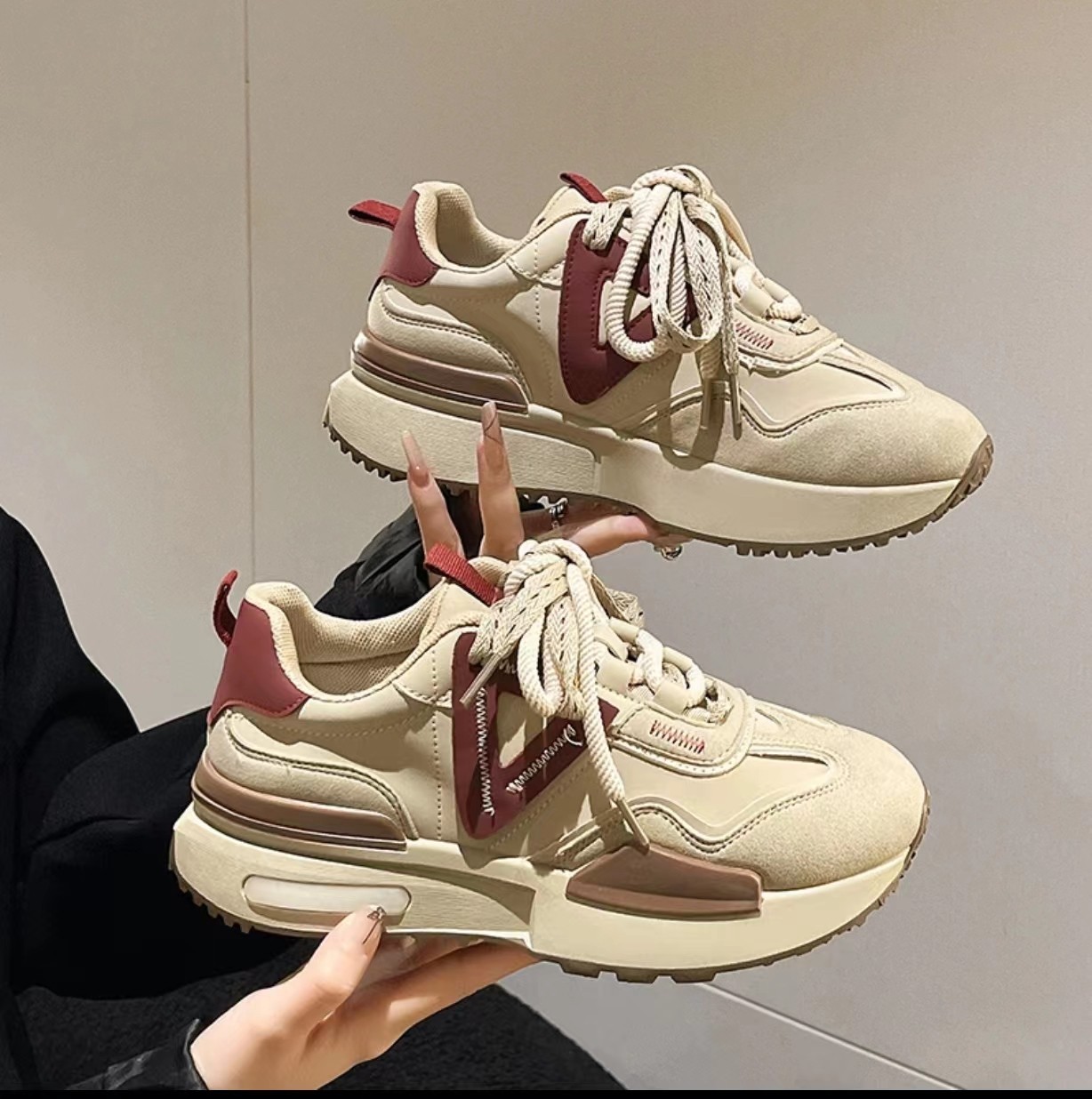 春秋爆款网红时尚百搭厚底阿甘鞋女小众复古ins轻便德训鞋老爹鞋