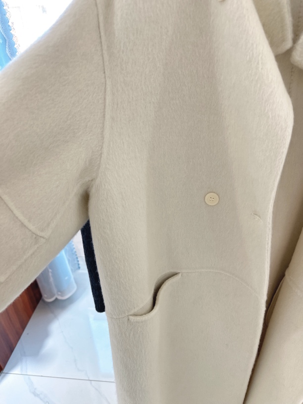 韩系长款羊毛羊绒大衣