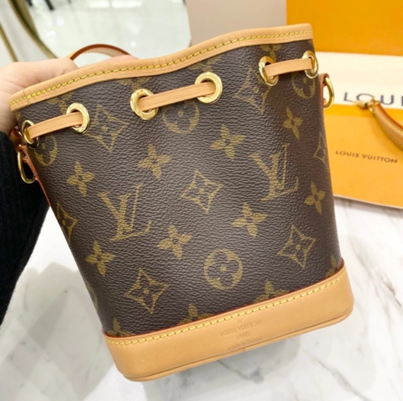 99新 LouisVuitton/路易威登 闲置新新Lv新款小水桶单肩包