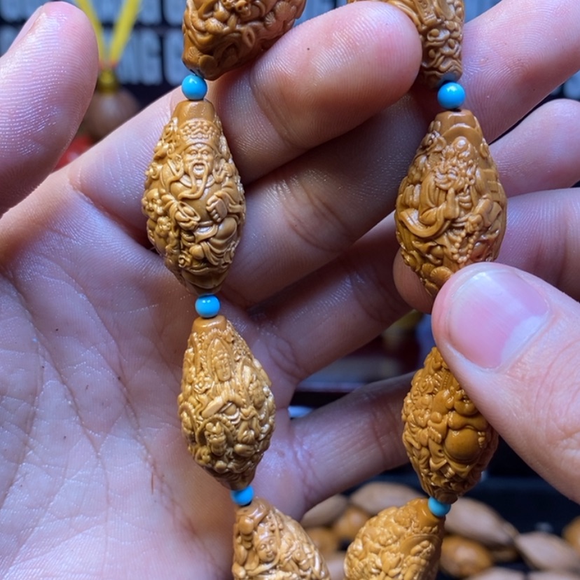 【闪购商品】橄榄核吊坠