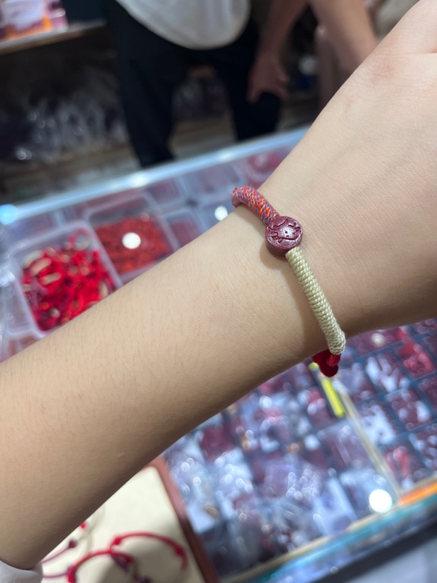 天然辰砂天然辰砂朱砂生肖款手绳