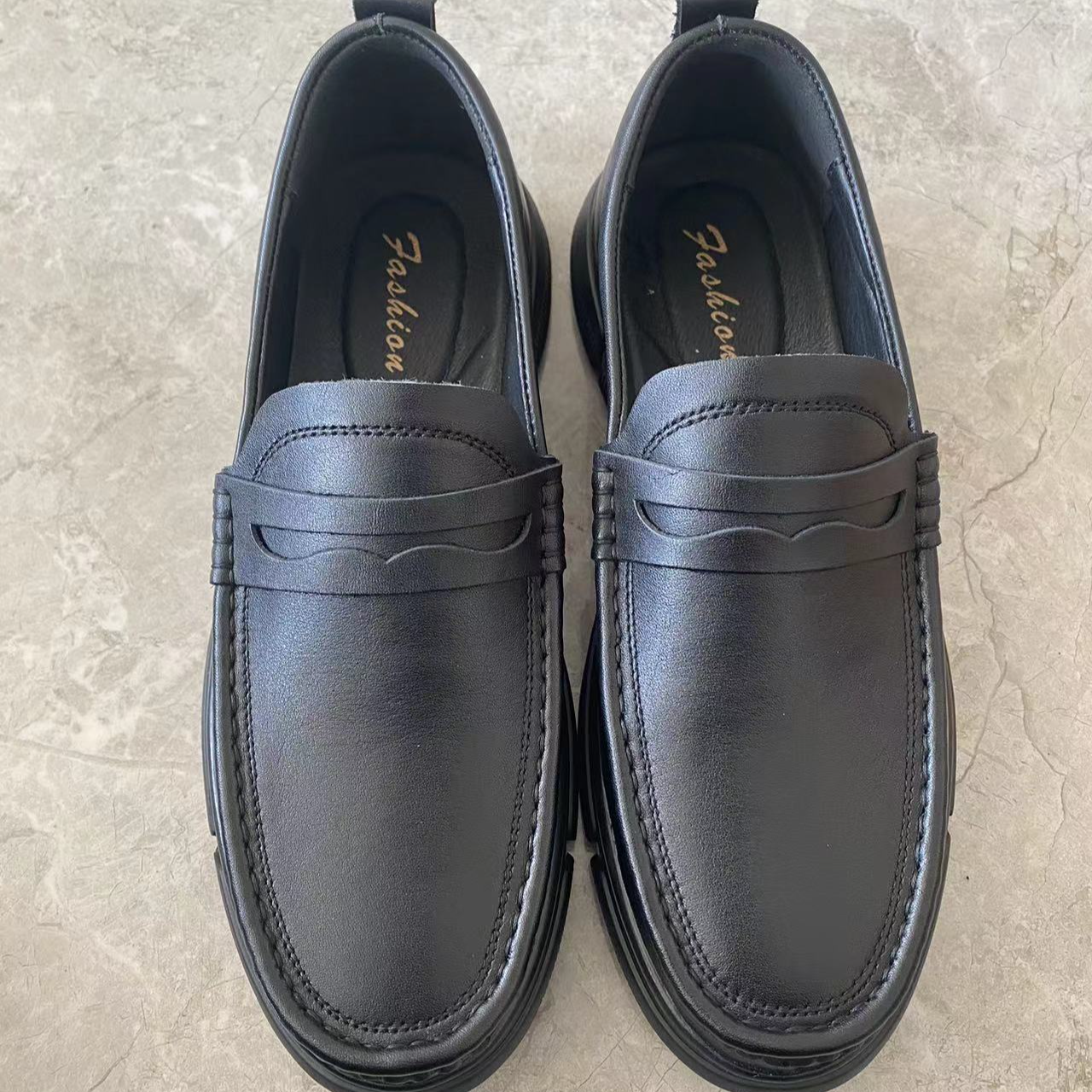 休闲男皮鞋头层牛皮男士休闲皮鞋透气百搭时尚舒适真皮软底