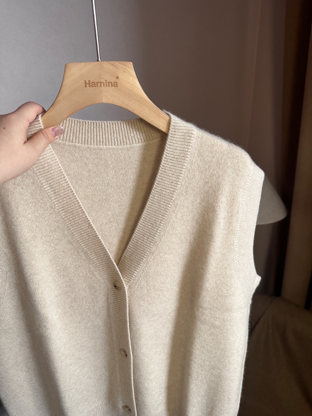 【四平加厚加密马甲】 可盐可甜100%纯山羊绒康赛妮A规baby纱羊绒衫