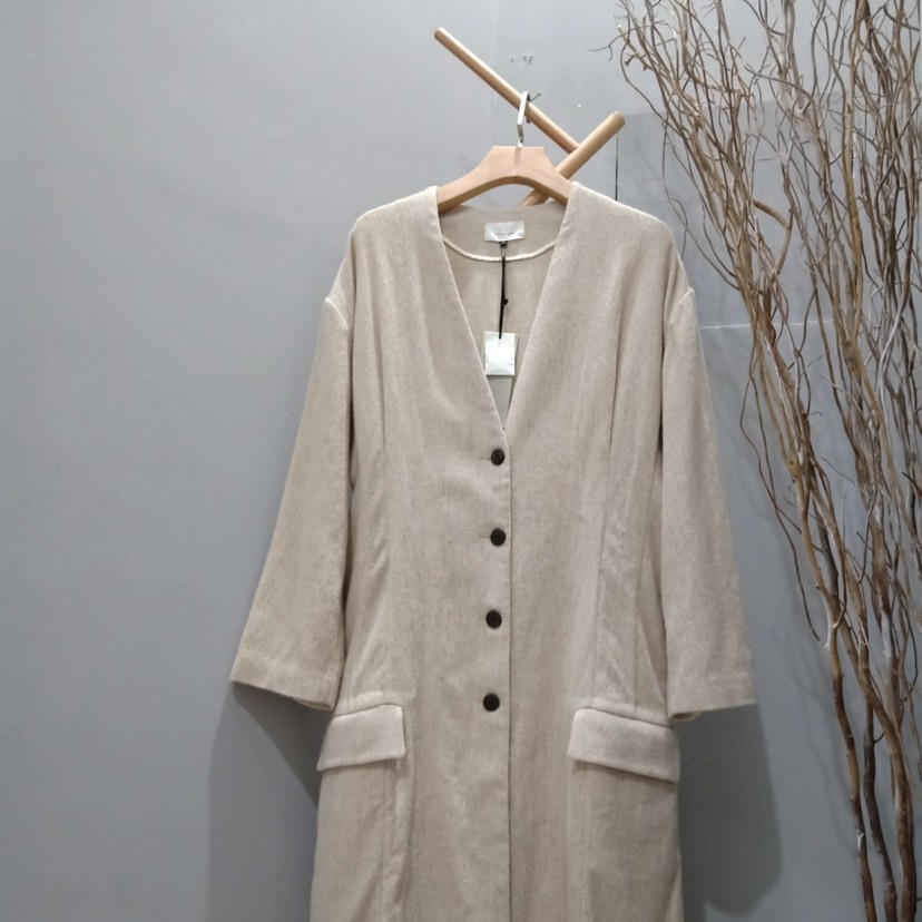 设计师精品大衣VW62DY089