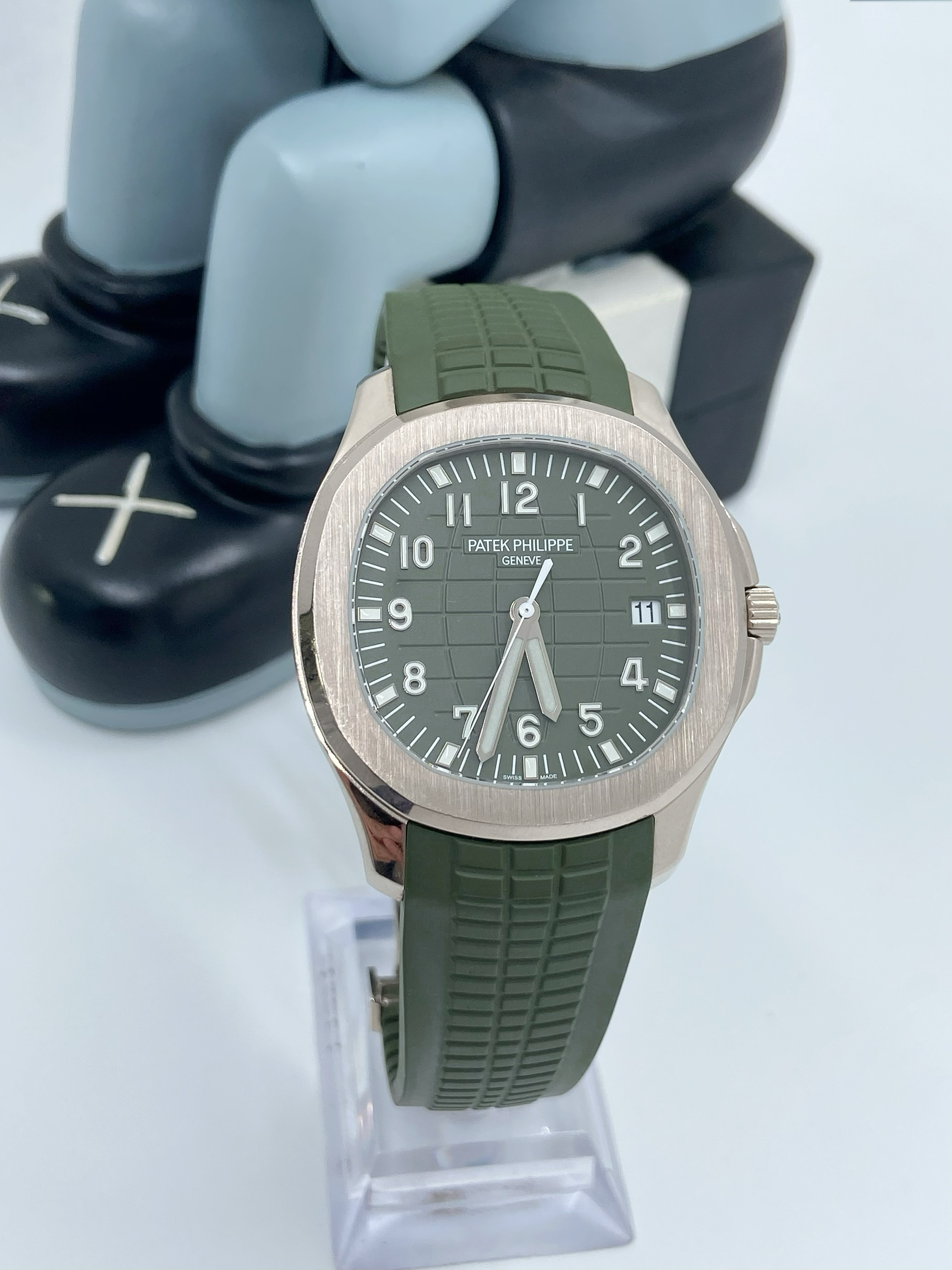 99新 Patek Philippe/百达翡丽 5168G-010牛油果绿表盘