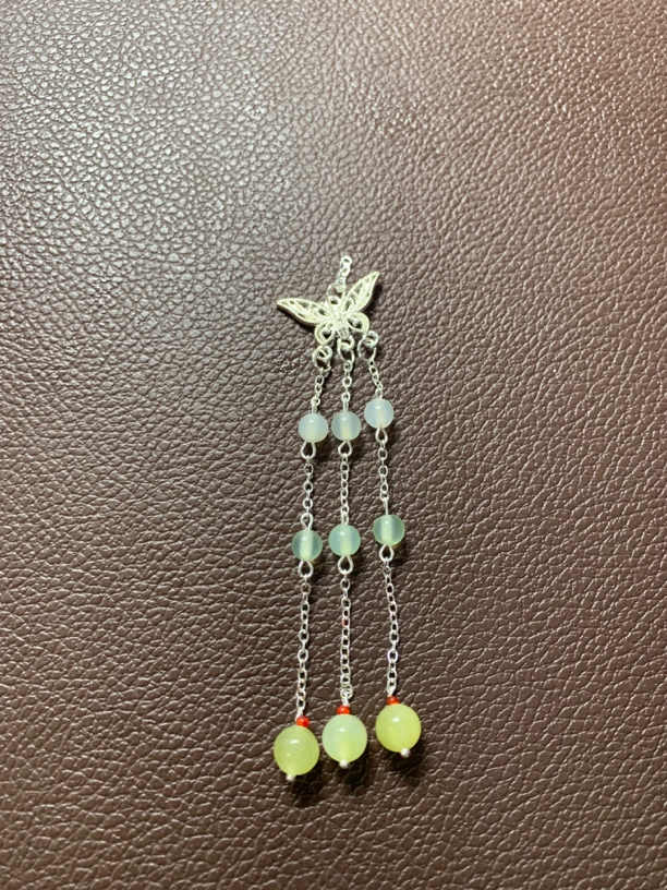 天然岫玉 蝴蝶流苏吊坠 随机发货