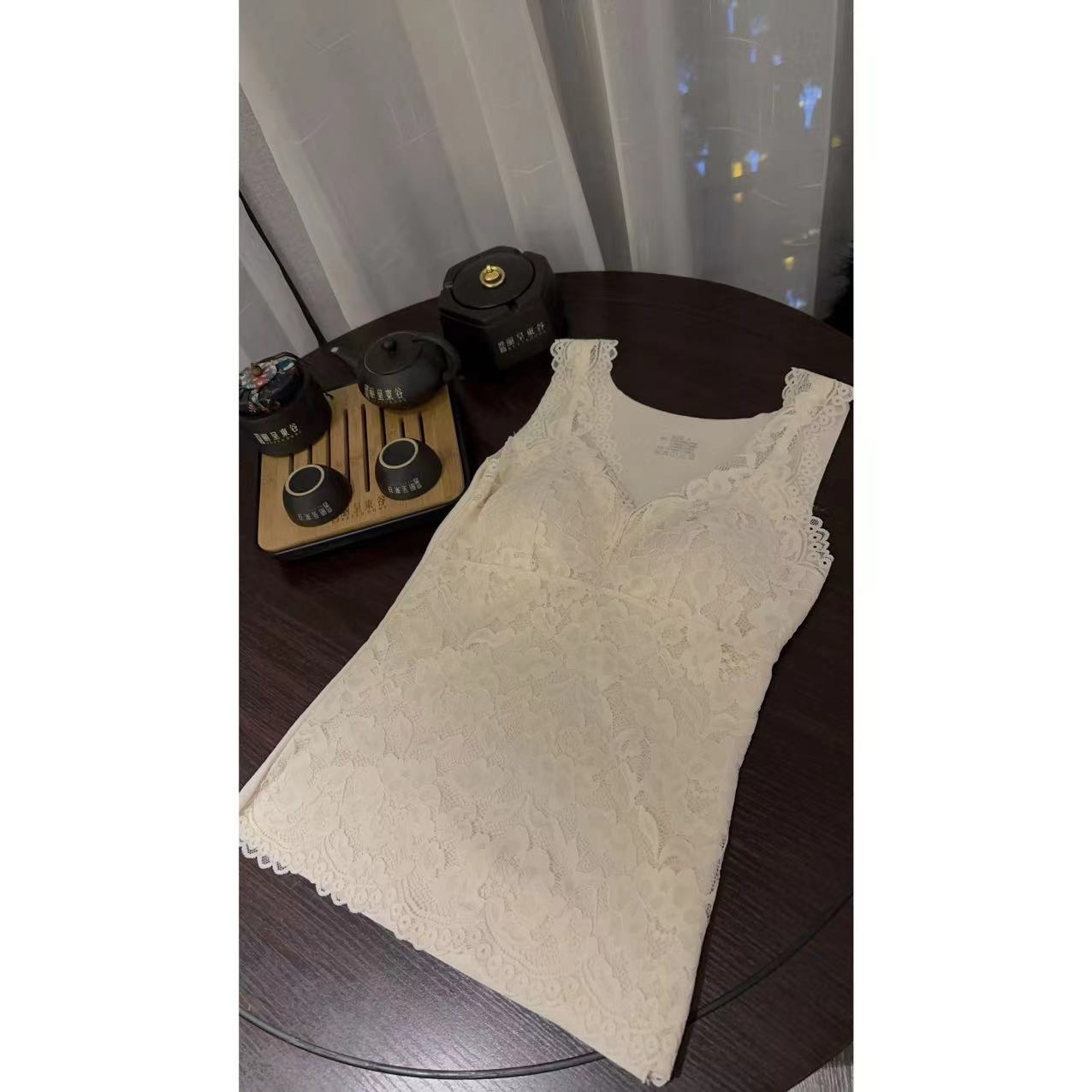 琉璃 | 经典百搭吊带背心