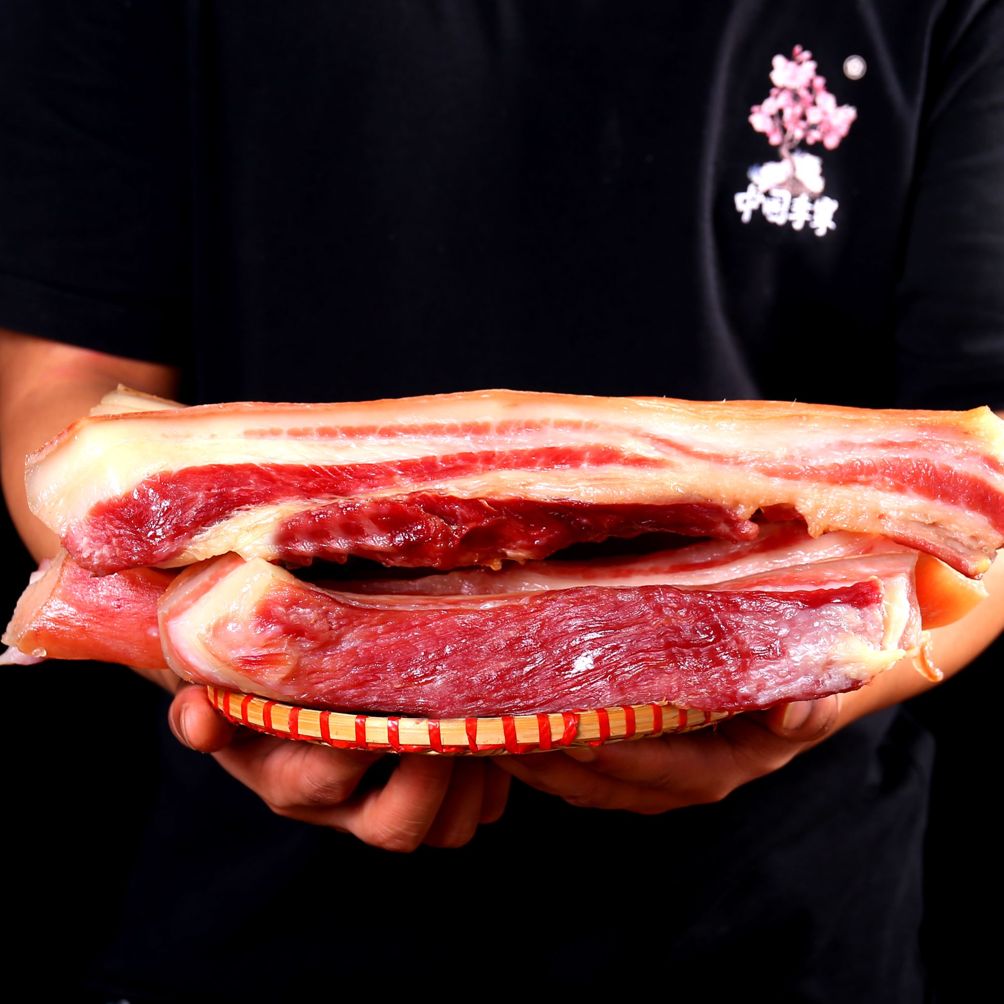 管氏婆婆日晒风干五花腊肉