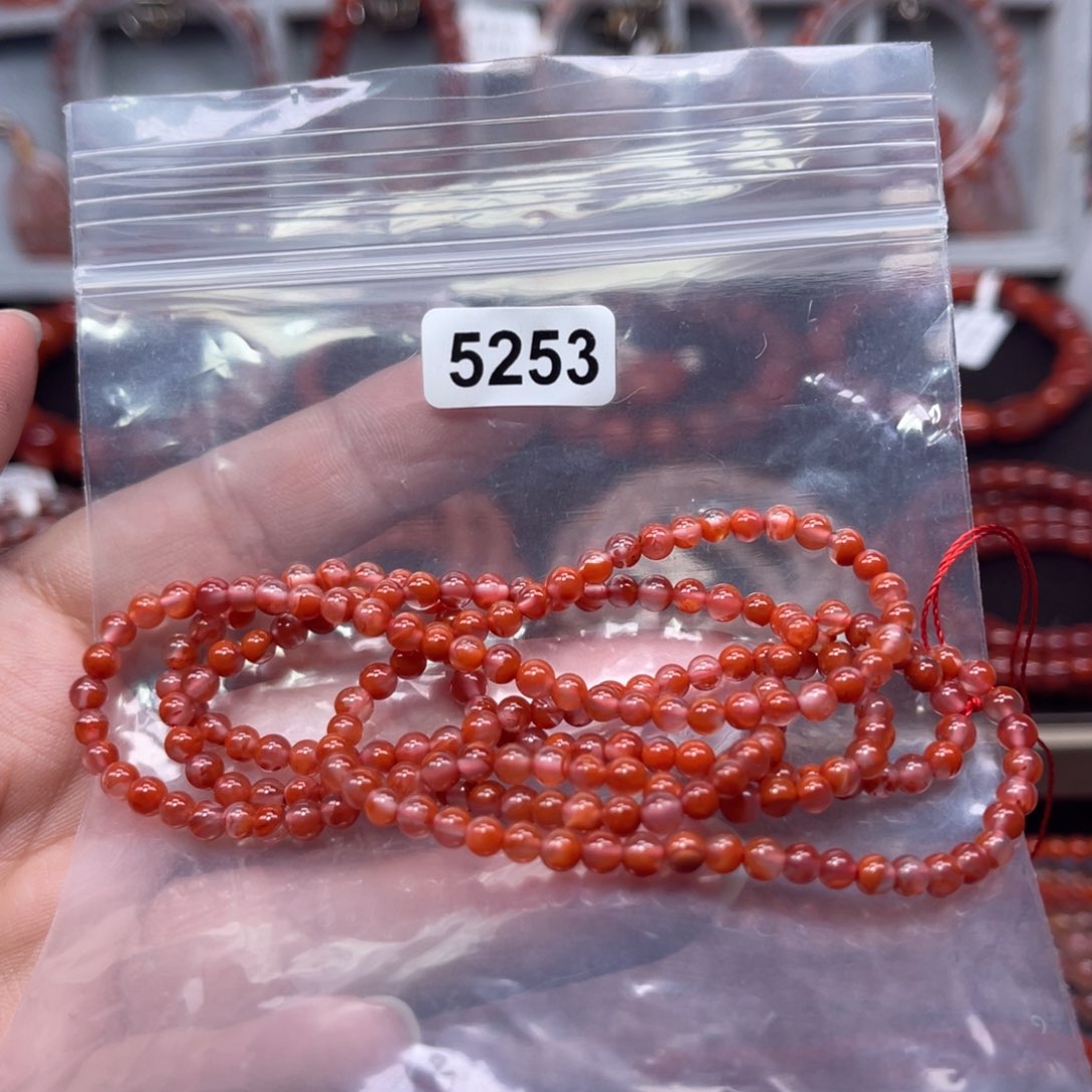 南红玛瑙手串3m m 5253未镶嵌