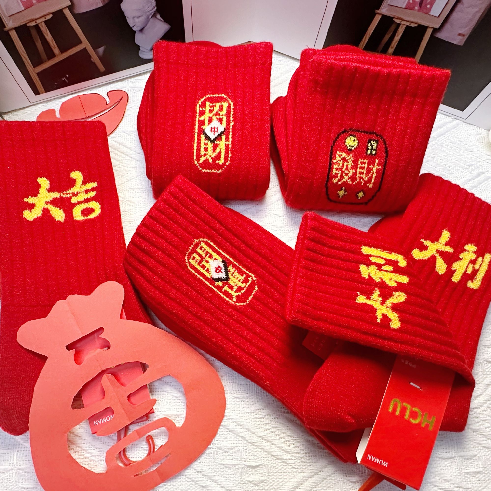 新年本命年红色羊绒女袜羊绒材质质感柔软舒适保暖百搭红红火火