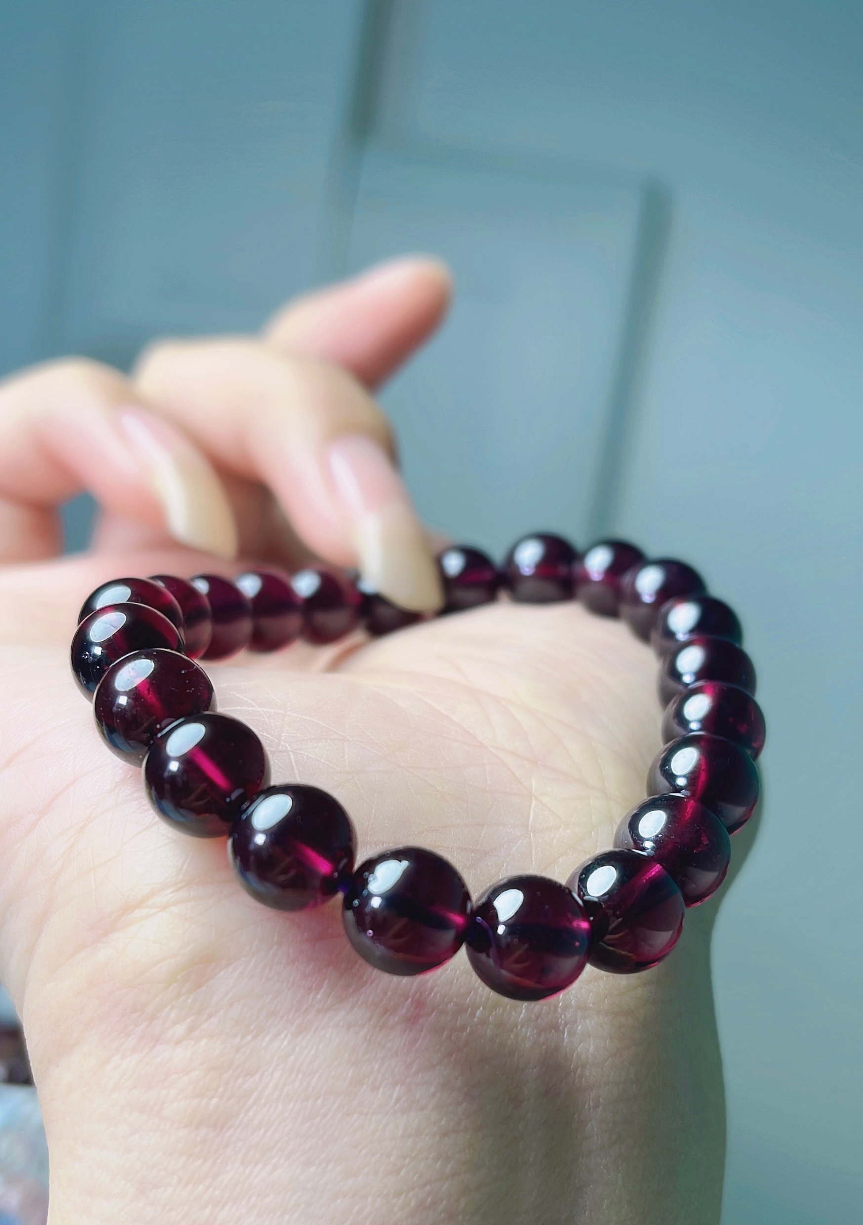 DIY紫色净透石榴手串8mm