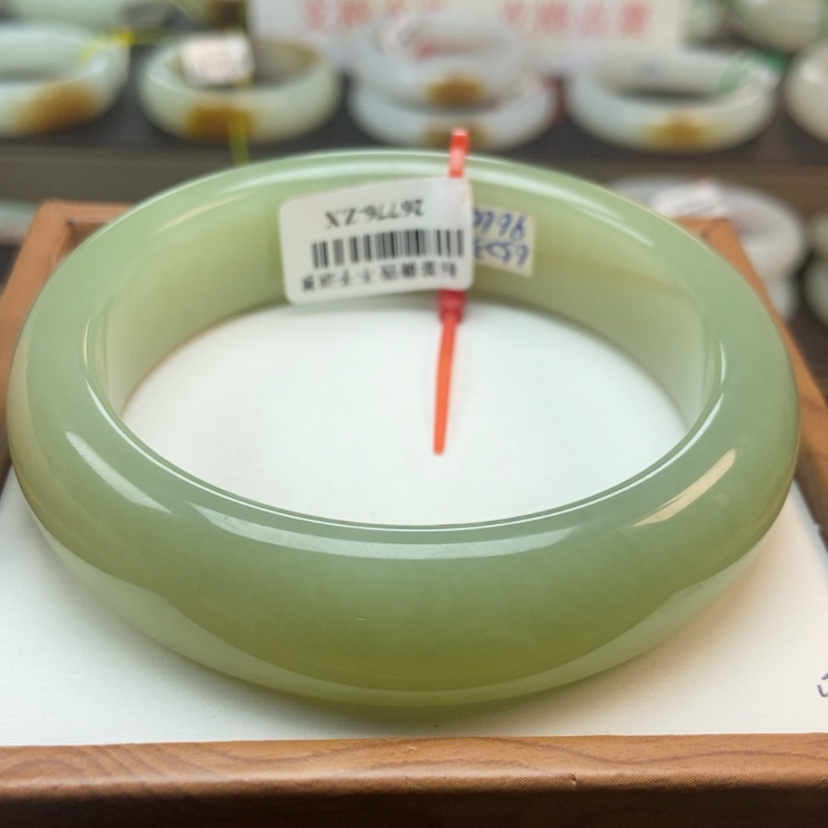 【闪购商品】和田玉手镯未镶嵌7****665