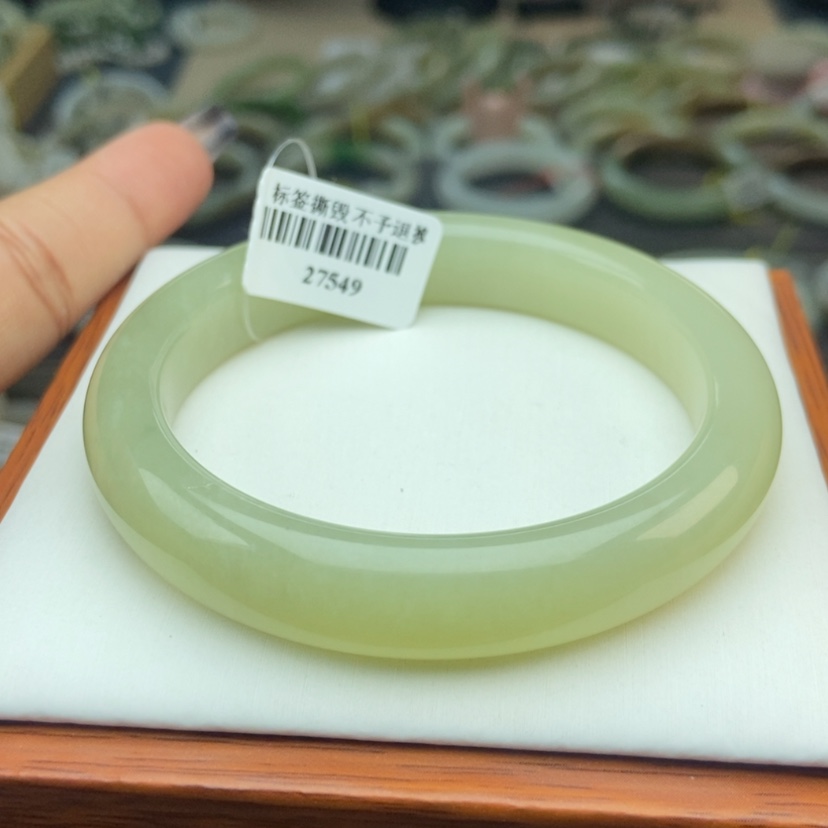 【闪购商品】和田玉手镯未镶嵌5657