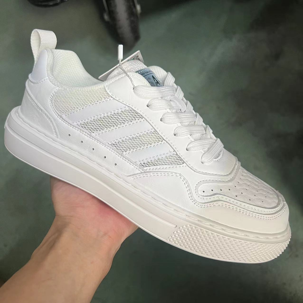 D922休闲小白鞋男女同款