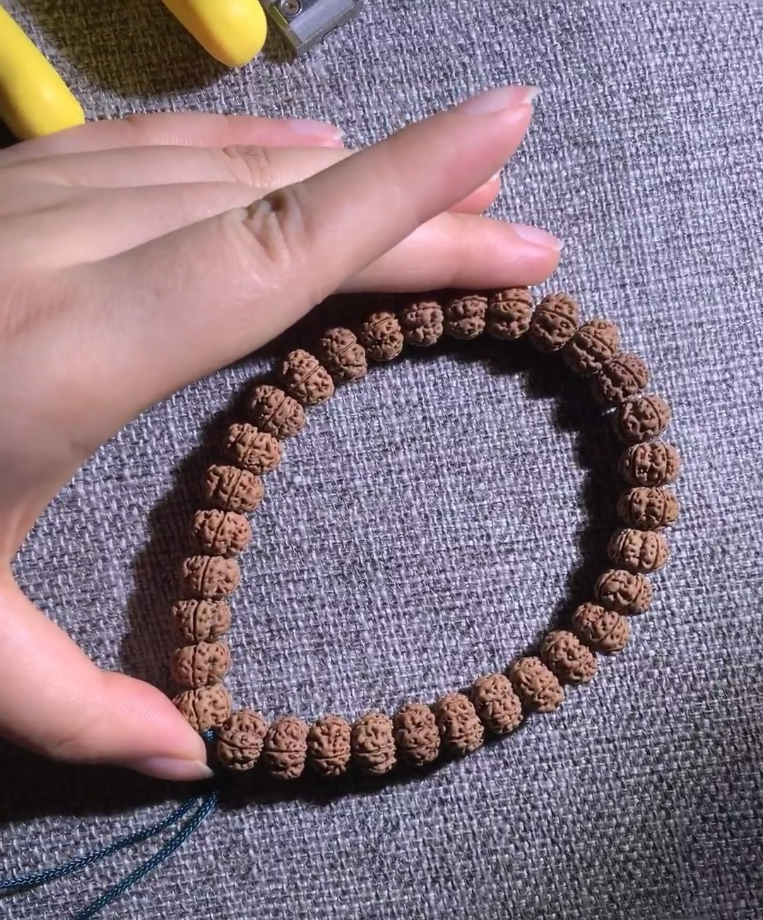 五瓣凹底梅花小金刚手持