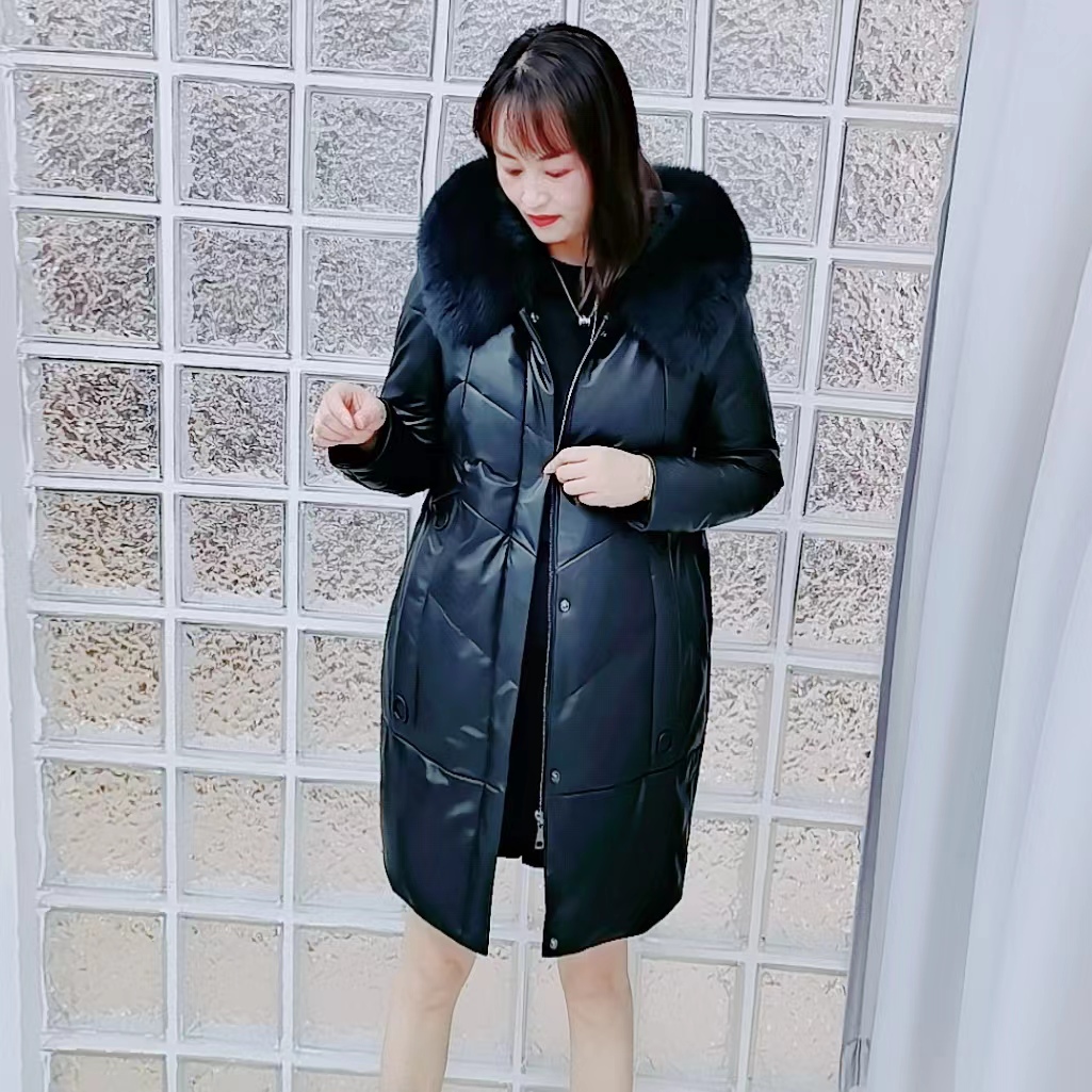 LIGUBO/利古柏真皮绵羊皮妈妈款冬季修身保暖中长款连帽皮羽绒