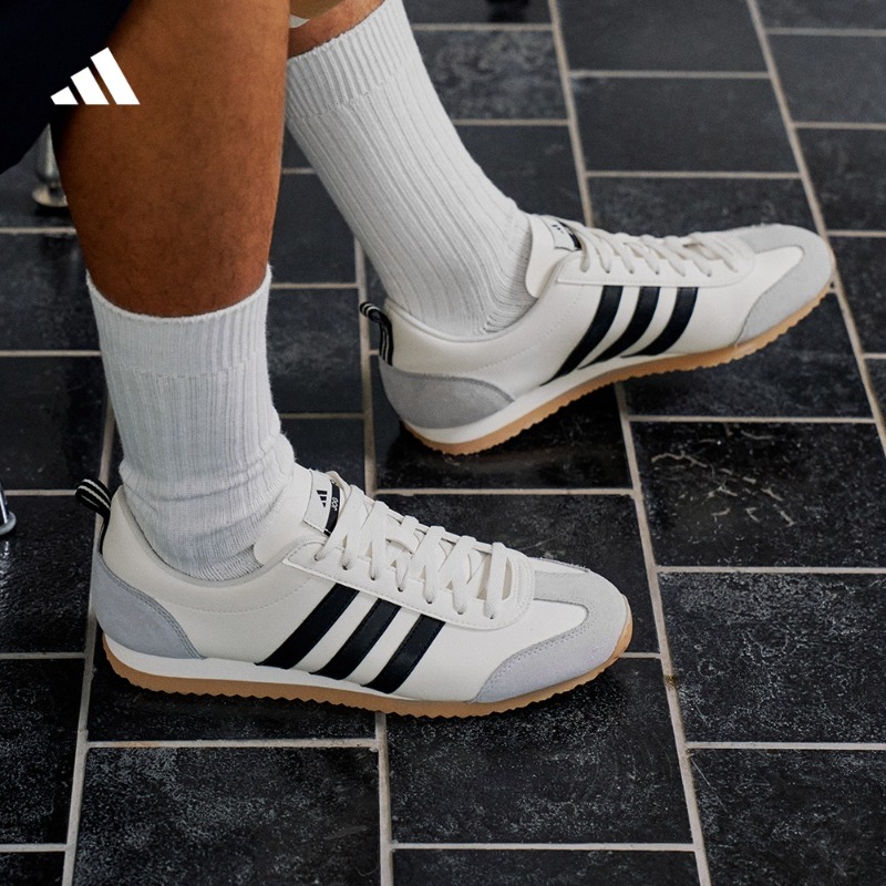 阿迪达斯「T头鞋」VS JOG 2.0男女款薄底休闲运动鞋adidas JS1031