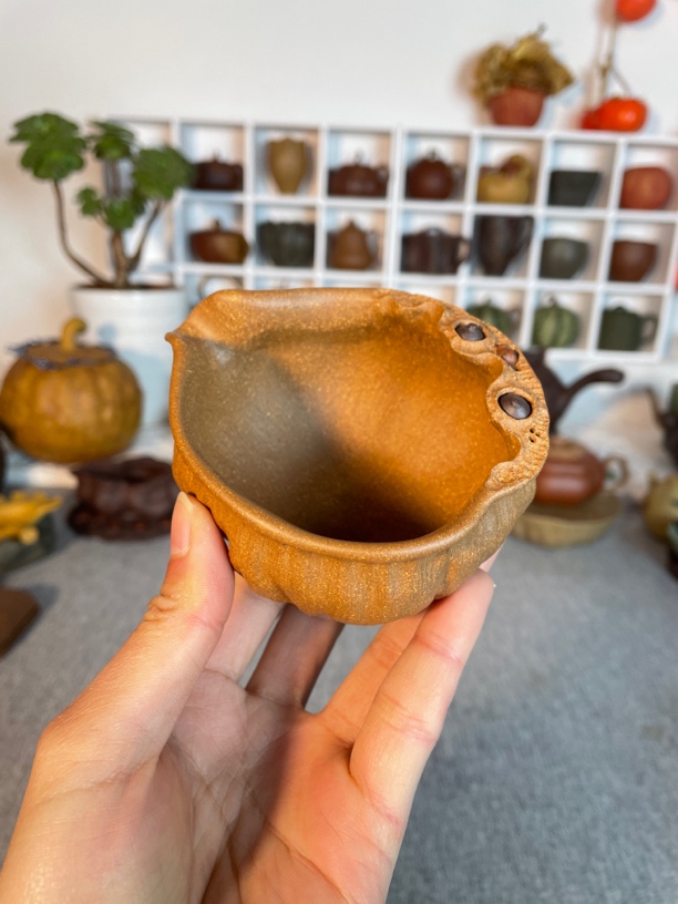 紫砂公道杯分茶器莲蓬仿生荷叶张月纯手工制作约130毫升老段泥