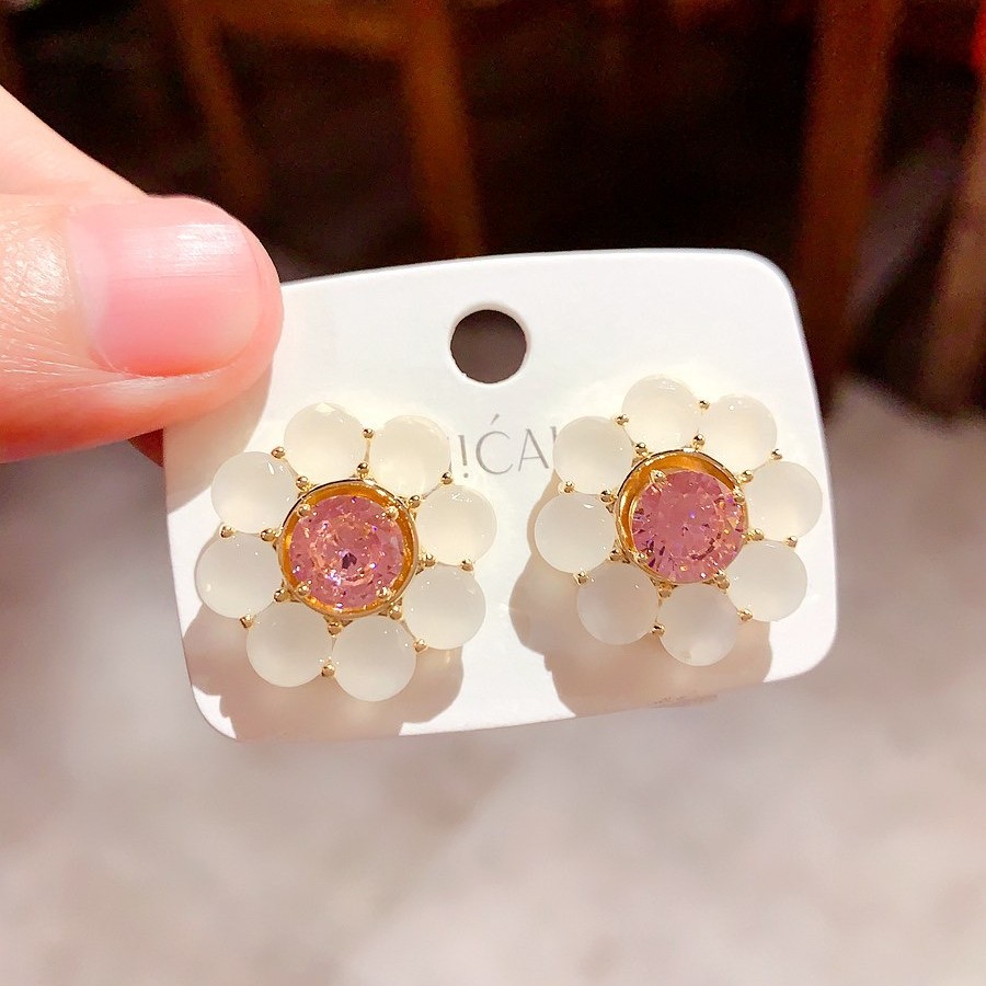铜合金耳饰 5809 耳钉气质时尚百搭复古简约甜美法式小众超仙精致