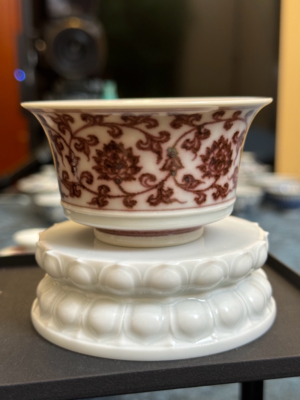 手绘釉里红缠枝莲主人杯陶瓷纯手工龙纹柴窑描金矾红名窑胭脂红  