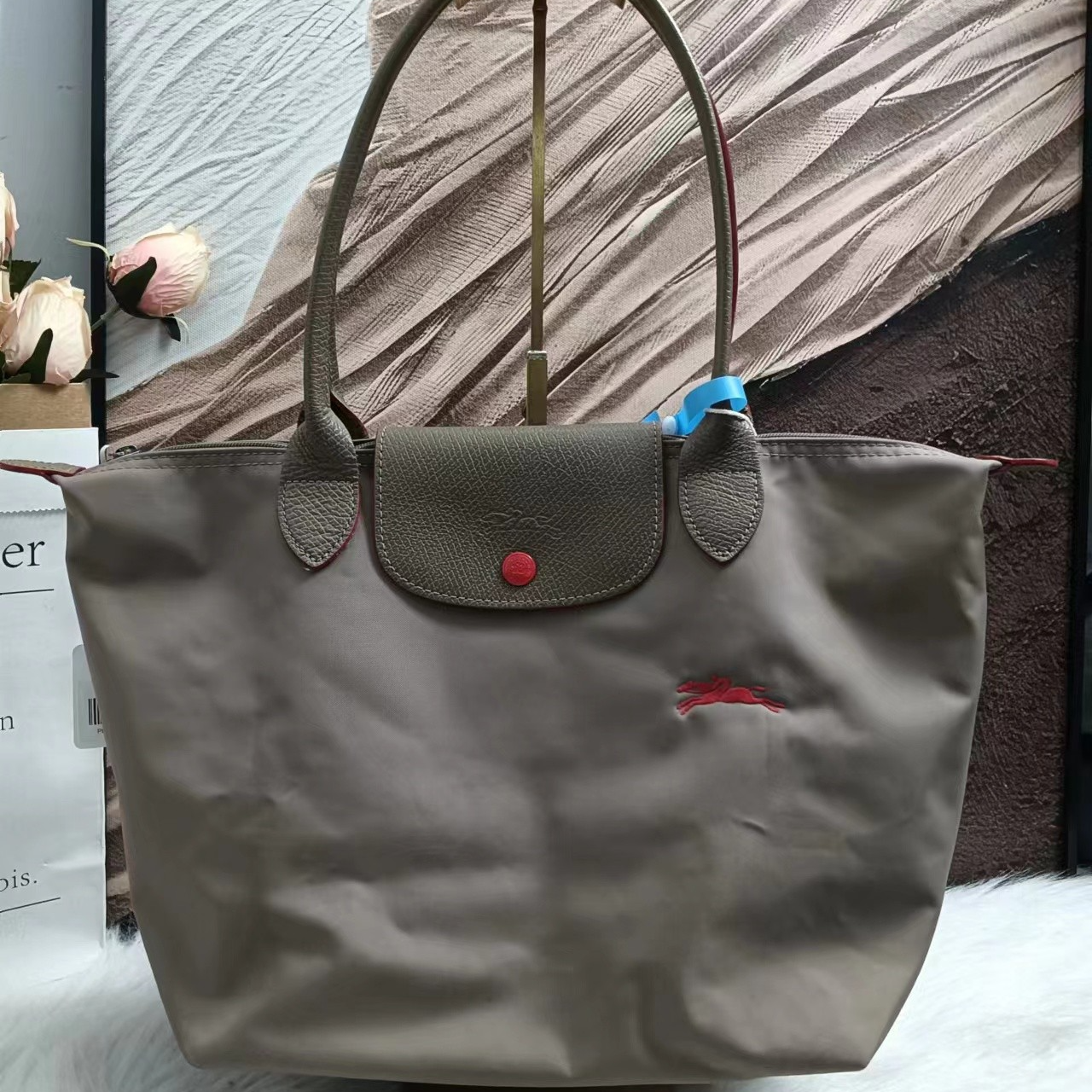 95新  /伊一/95/306721/单肩包/