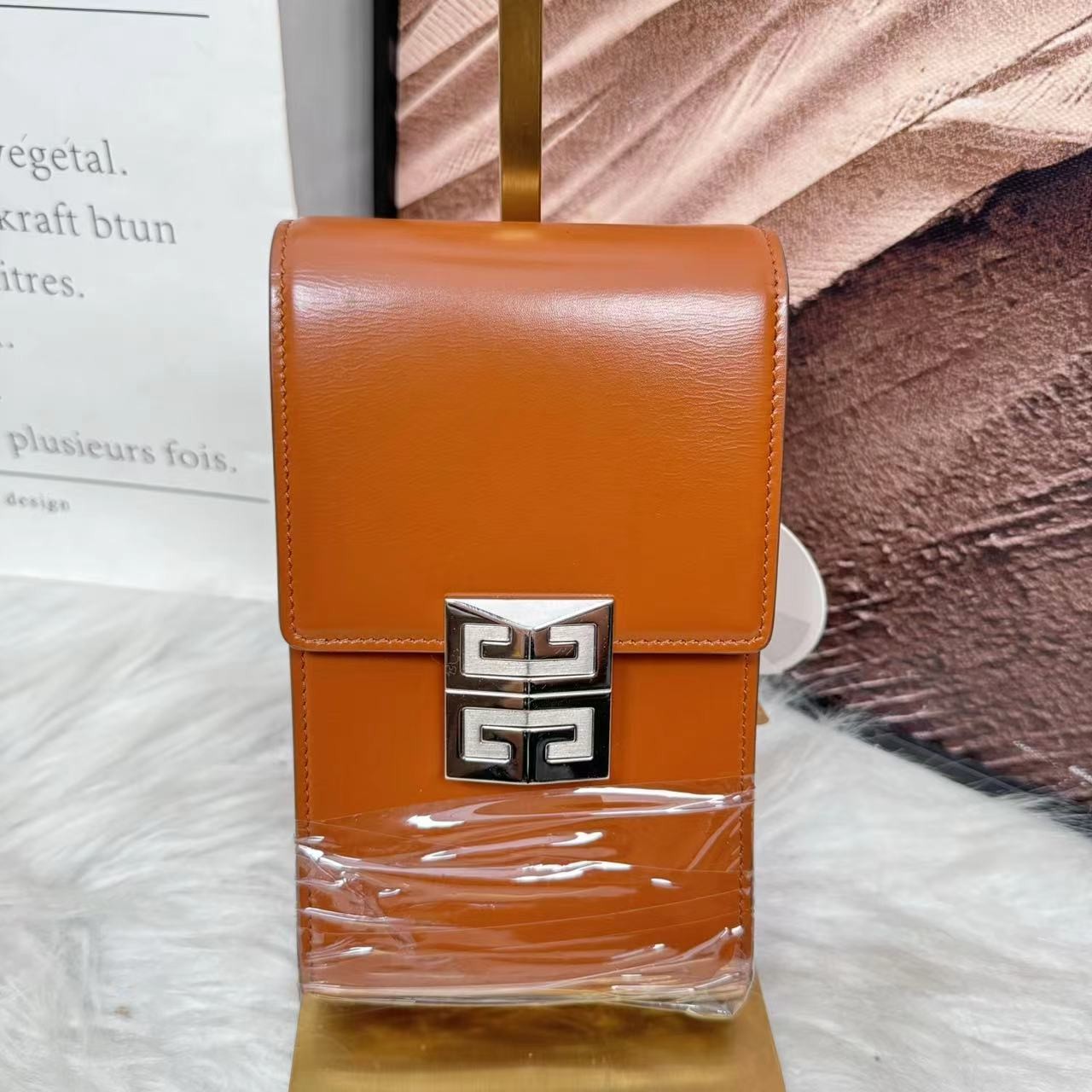 95新 BURBERRY/博柏利 /伊一/95/53070/单肩包/