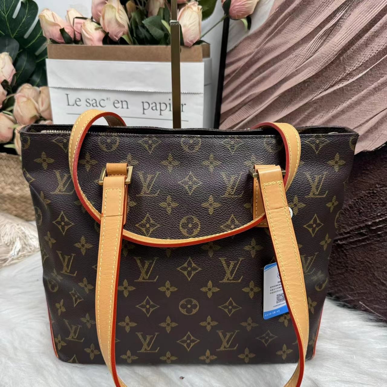 95新 LouisVuitton/路易威登 /伊一/95/259872/单肩包/