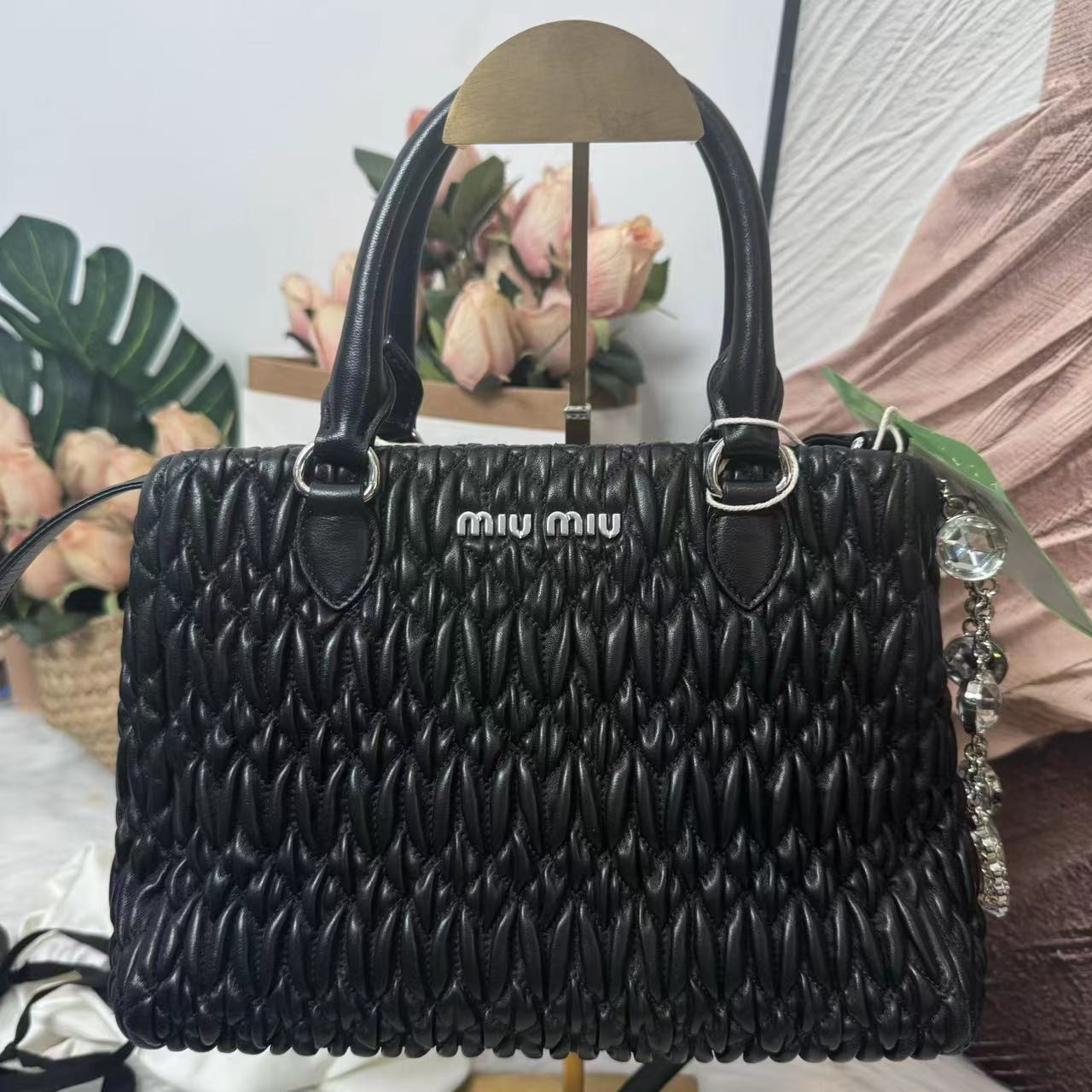 95新 MIU MIU/缪缪 /伊一/95/283821/单肩包/