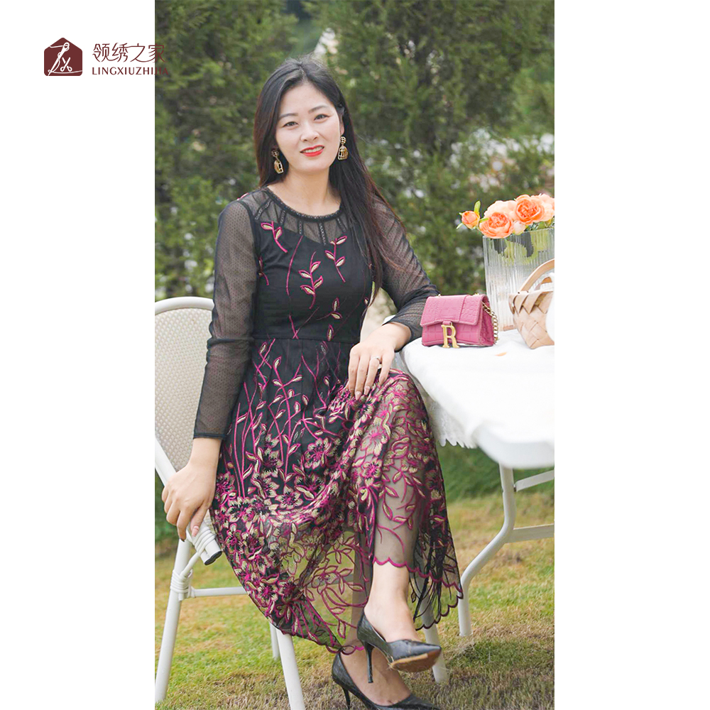 蕾丝绣花连衣裙台湾装妈妈装#L800711H-125显瘦复古气质修身裙子