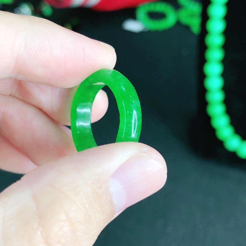 【闪购商品】翡翠耳饰未镶嵌