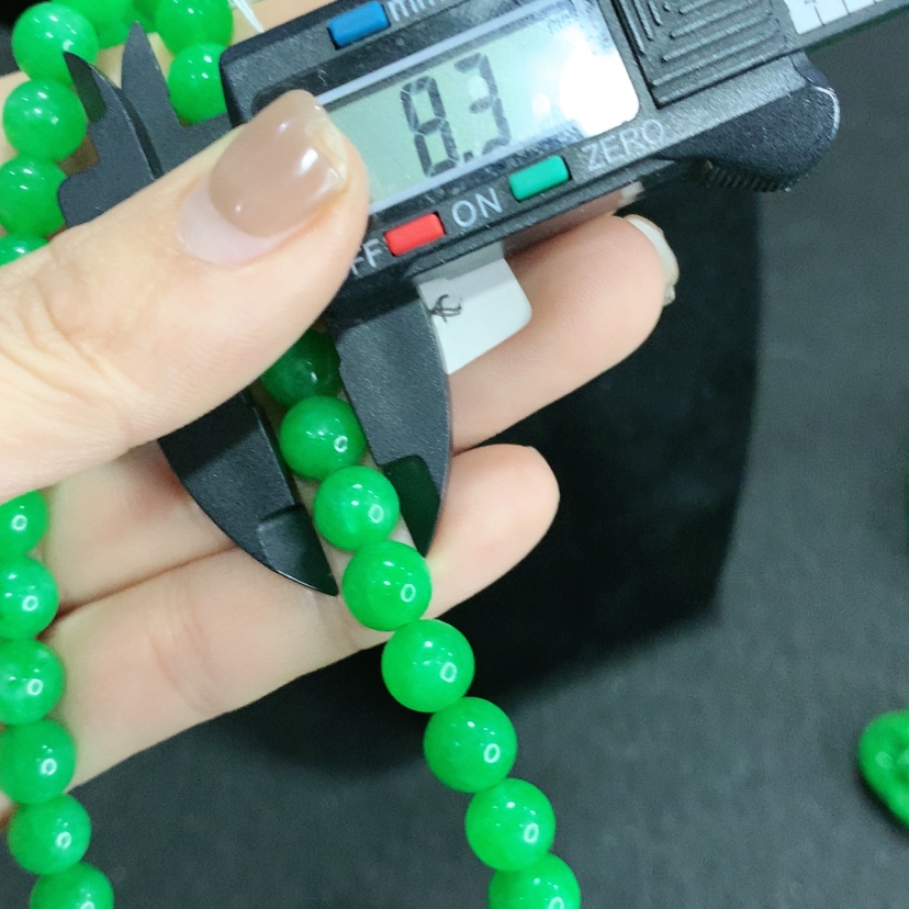 【闪购商品】翡翠颈饰未镶嵌