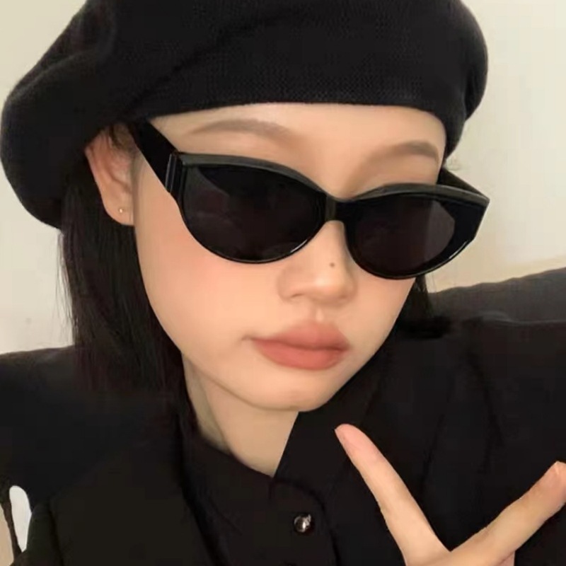 猫眼墨镜女款2023新款太阳镜防紫外线辣妹网红街拍inmyfeelings