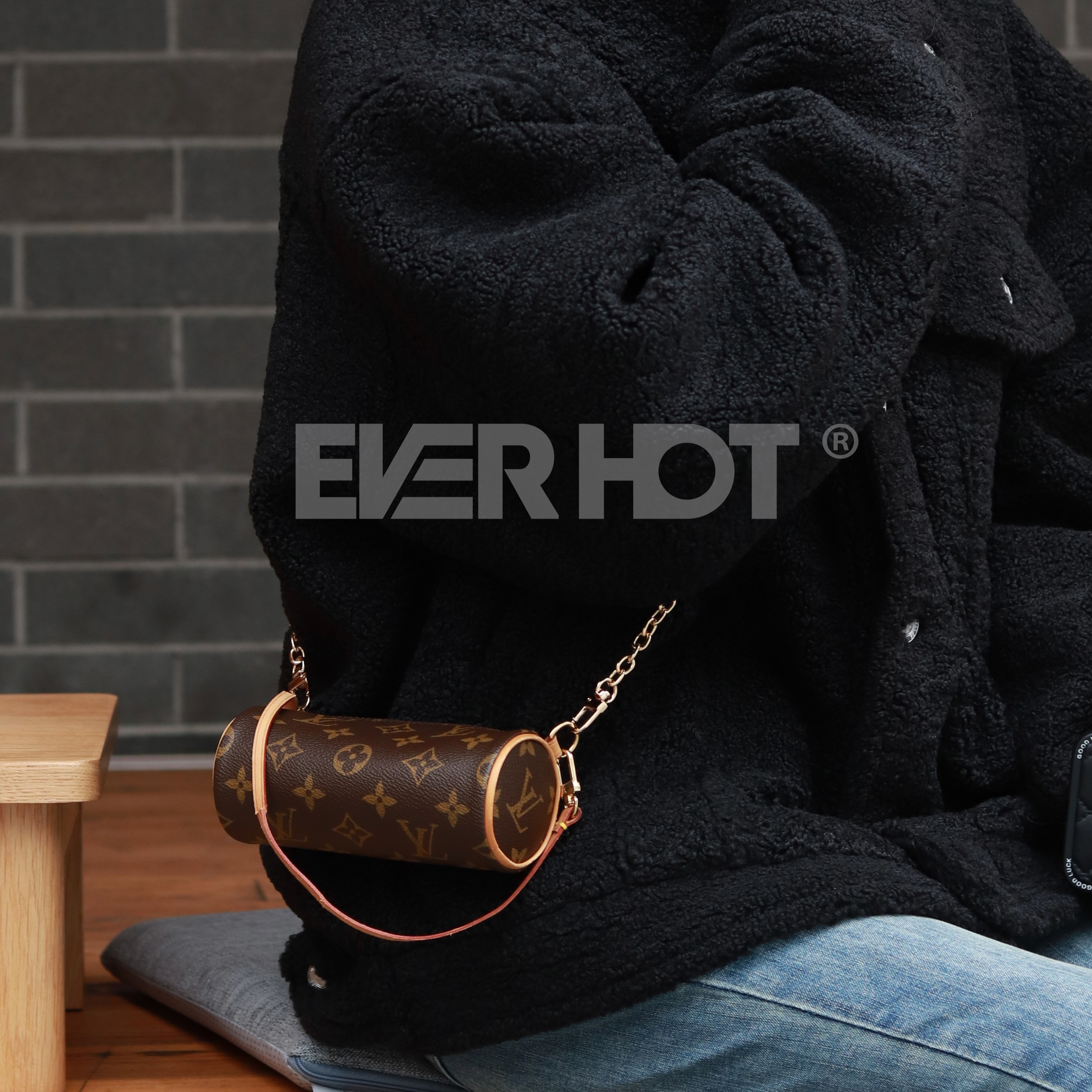 95新 LouisVuitton/路易威登 大有/小圆桶/H07906