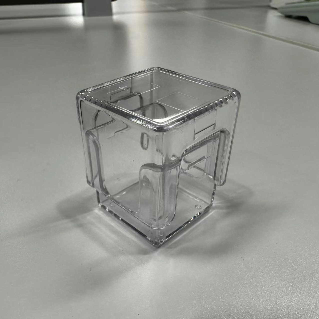 小怪兽新款亚克力巧克盒巧克夹