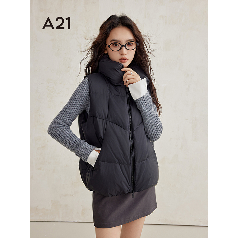 A21女装梭织宽松立领开襟中羽绒马甲背心F444215003