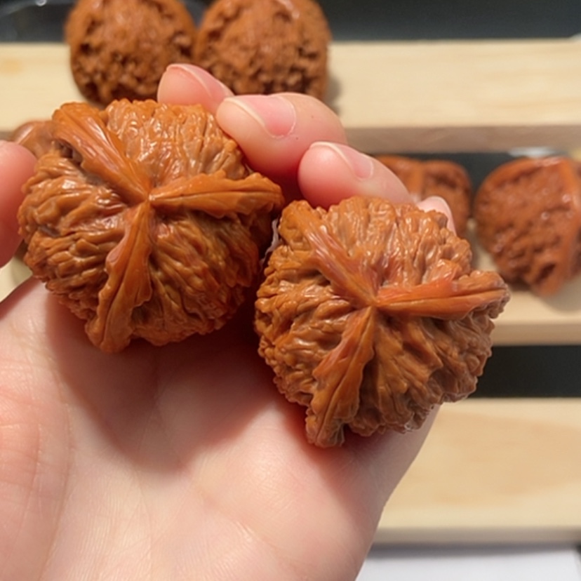 【闪购商品】核桃核雕抖****6