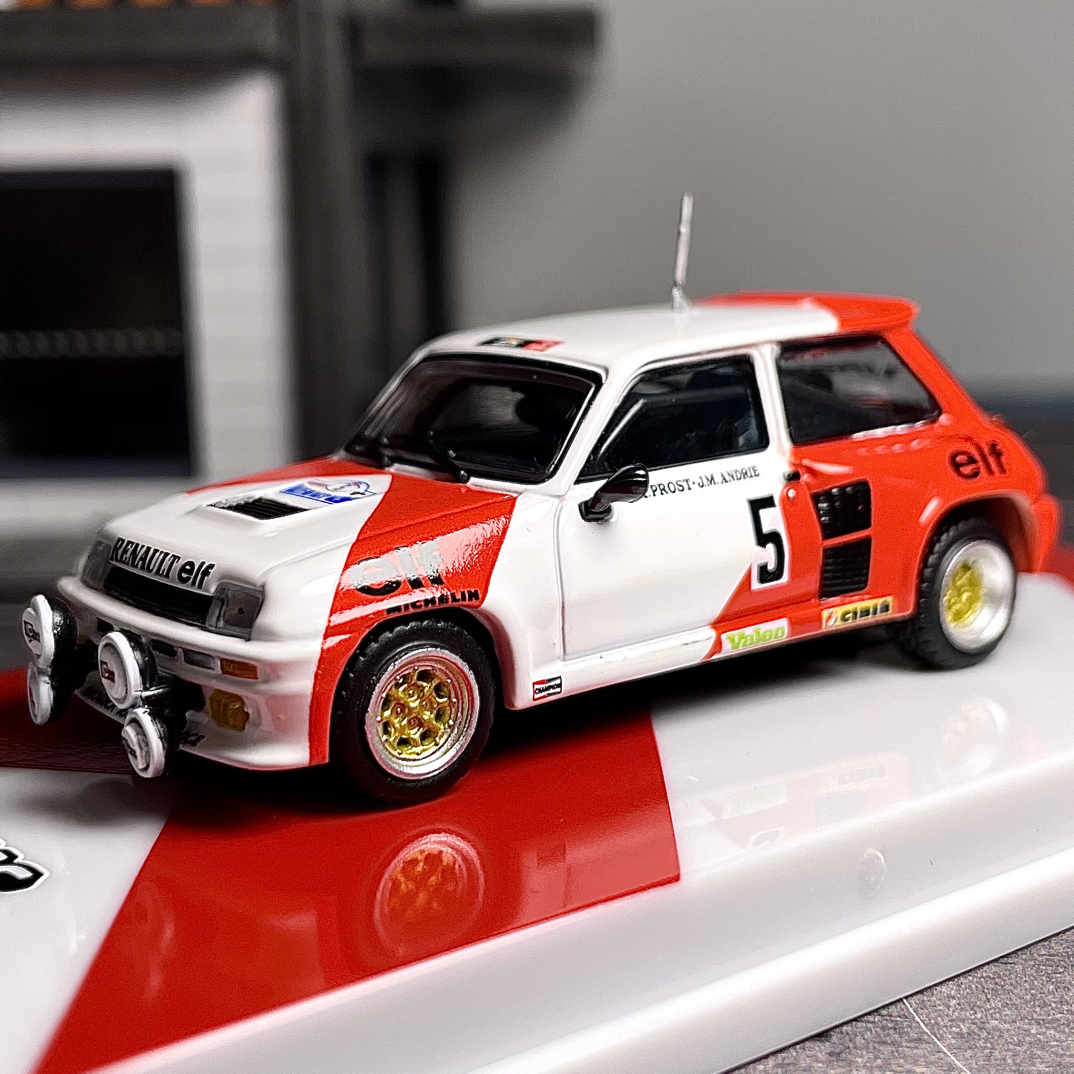 TW 1:64 Renault 5 Turbo 红白5号 合金汽车模型