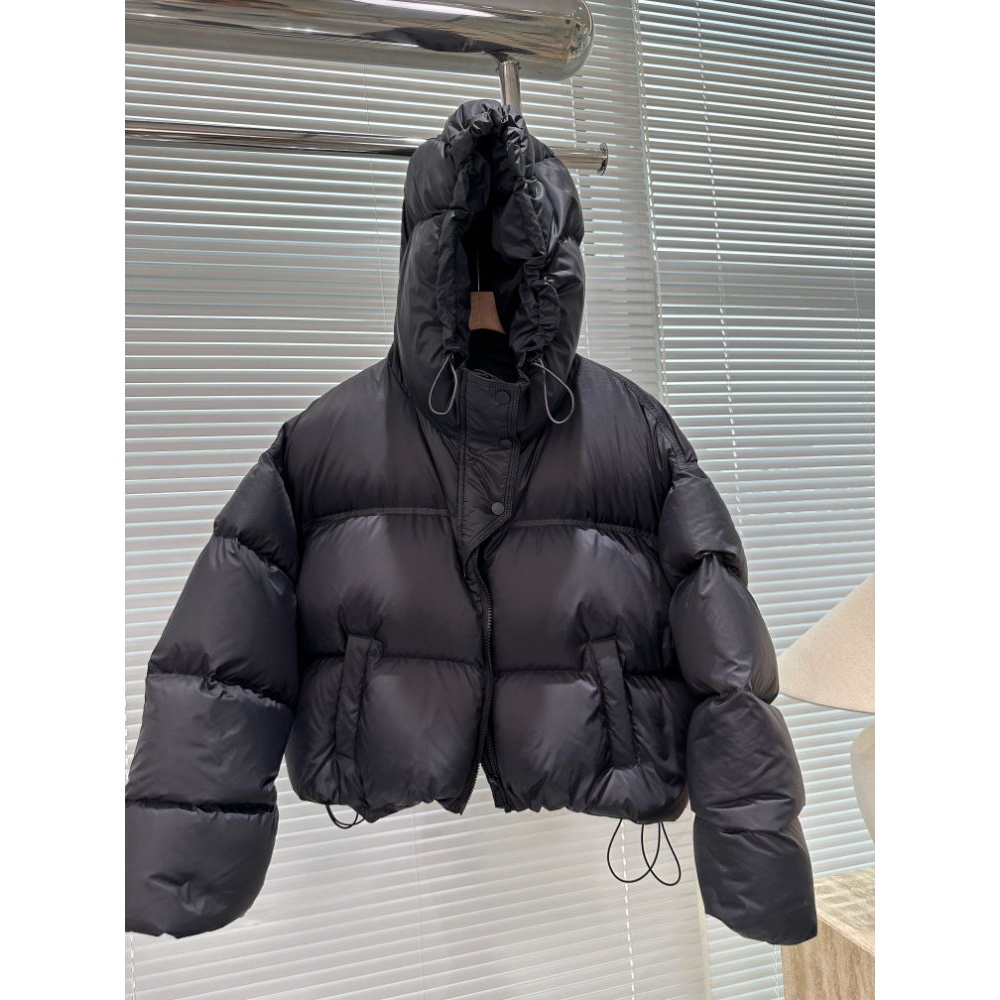 波司澄年新款韩版连帽宽松休闲女短款白鸭绒羽绒服爆款高级感外套