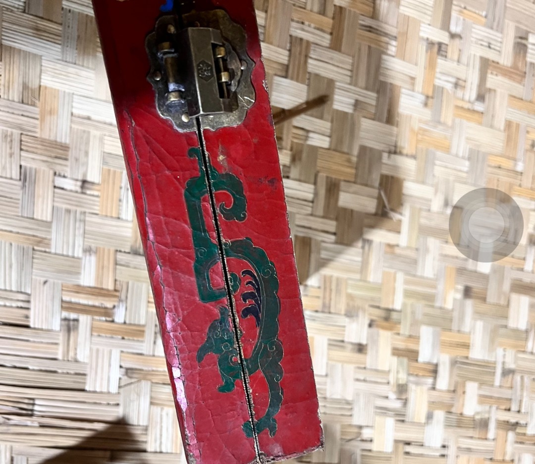 天鸿画院定制：《带锁小盒》