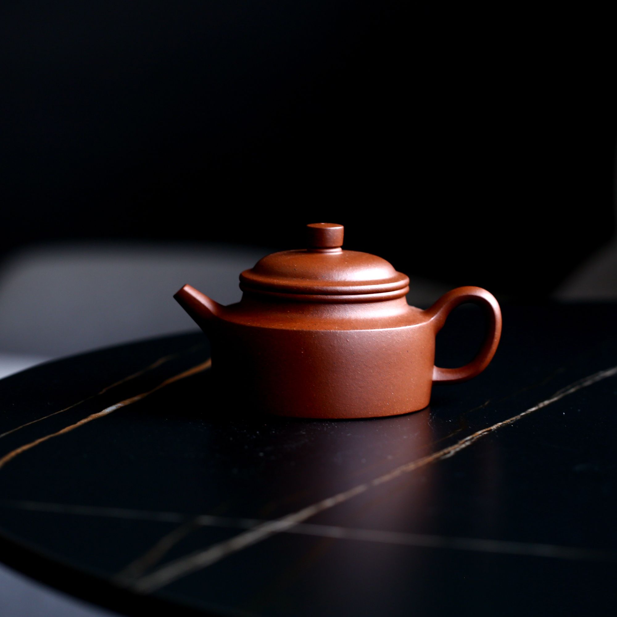 宜兴紫砂 全手工 底槽青 折肩德钟 