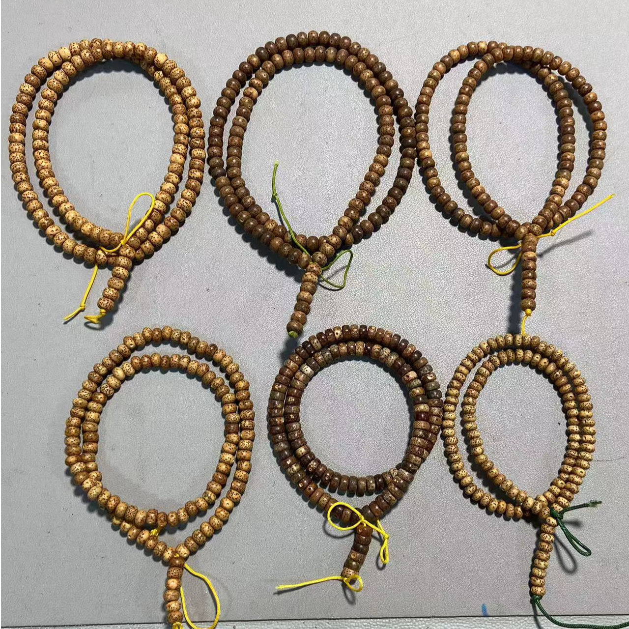 Y617陈籽老料星月菩提长串（底色桩型尺寸多样化，发其一）