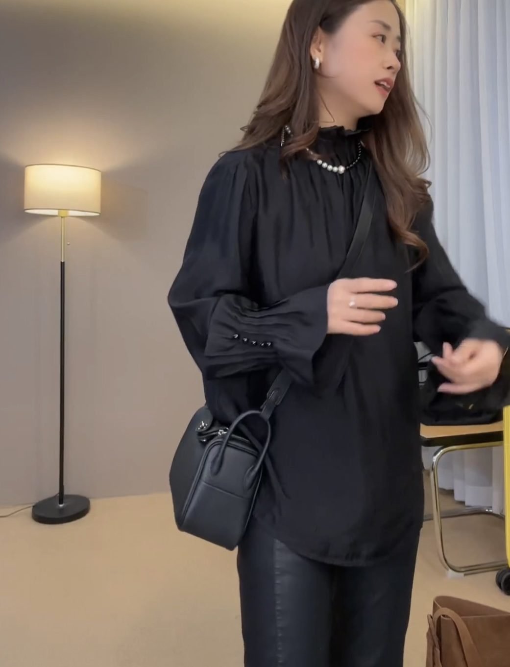 “知性姐姐”衬衫2025新款秋葵智行通勤气质上衣86016