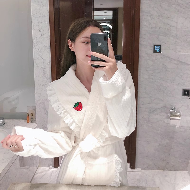 2024新款睡袍女冬季长款性感珊瑚绒浴衣网红加厚法兰绒浴袍家居服