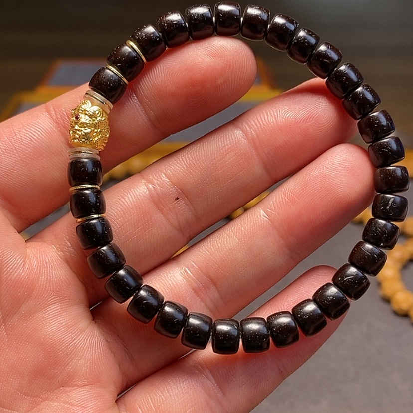 【闪购商品】椰蒂吊坠